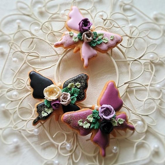 Весенние имбирные пряники - бабочки с росписью Волшебные идеи для вдохновения